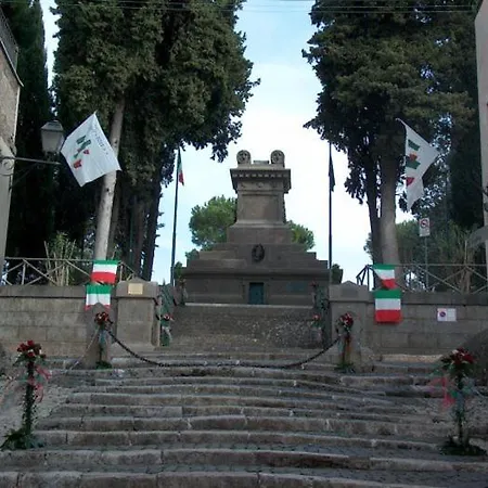 Dimora Garibaldina Διαμέρισμα Mentana